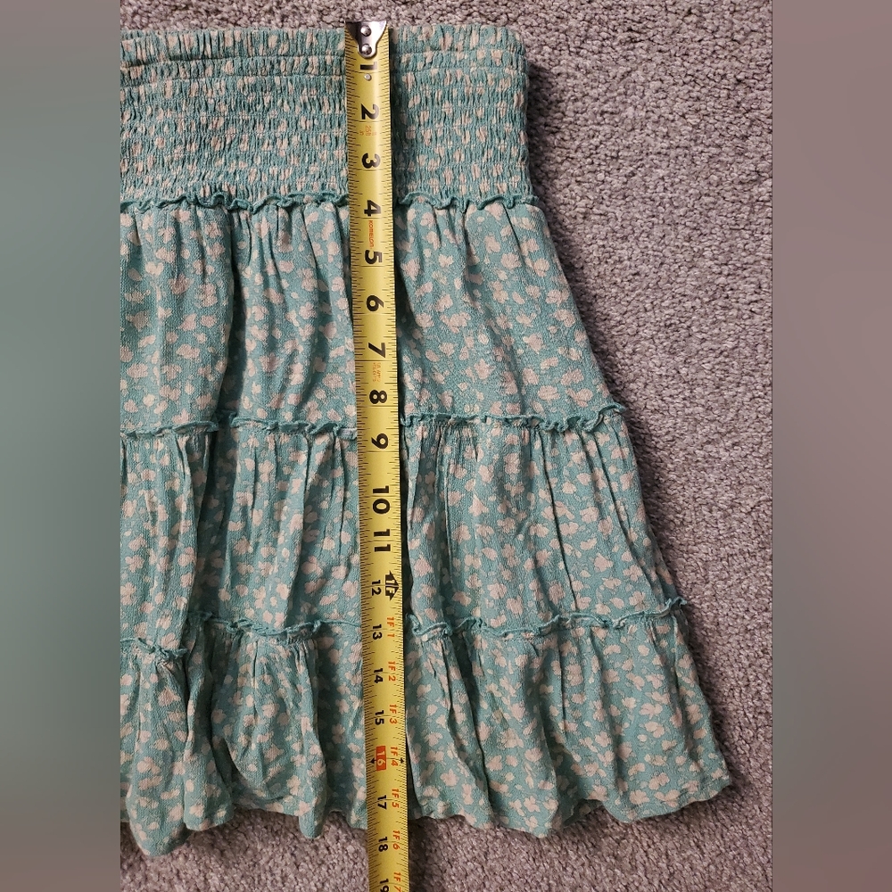 NWOT American Eagle green floral, ruffle tiered mini skirt sz. L - Picture 9 of 9